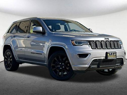 2021 Jeep Grand Cherokee Laredo
