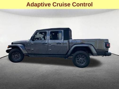 2024 Jeep Gladiator Sport S