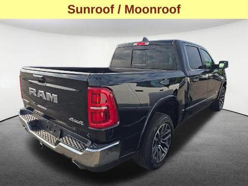 Diamond Black Crystal Pearlcoat 2026 RAM 1500 Limited