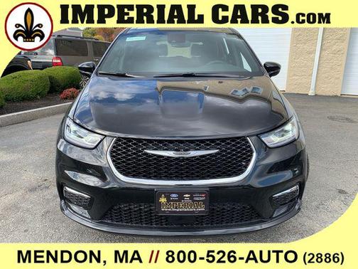 2026 Chrysler Pacifica L