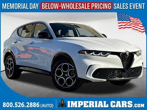 Milano White 2025 Alfa Romeo Tonale AWD