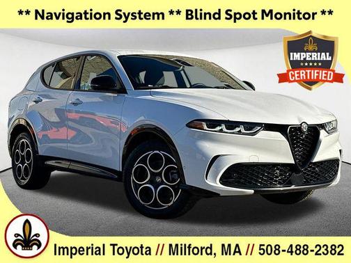 Milano White 2025 Alfa Romeo Tonale AWD