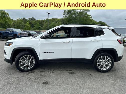 2023 Jeep Compass Latitude Lux