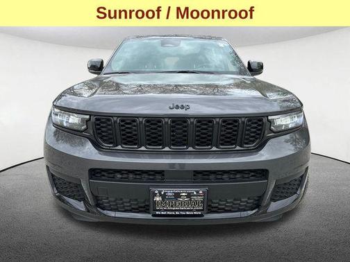 Baltic Gray Metallic Clearcoat 2025 Jeep Grand Cherokee L Altitude