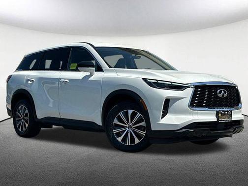 2023 INFINITI QX60 Pure