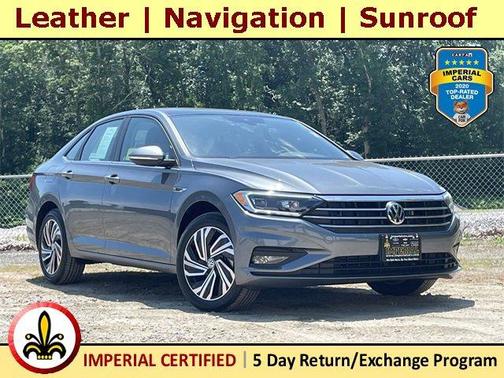 Photo 1 of 32 of 2021 Volkswagen Jetta 1.4T SEL Premium