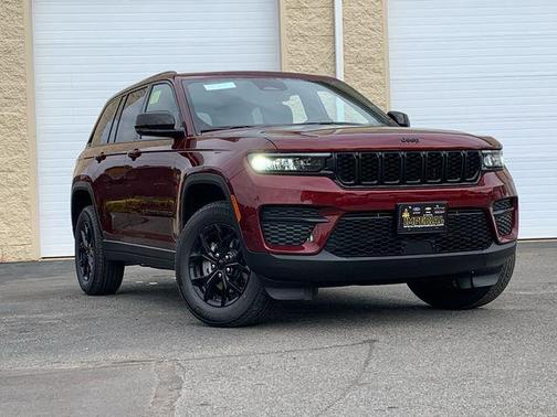 2025 Jeep Grand Cherokee Altitude