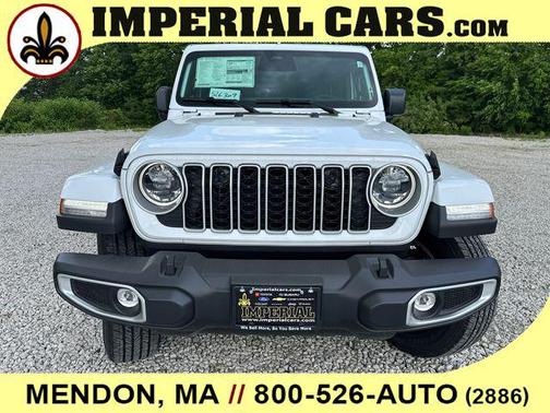 Bright White Clearcoat 2026 Jeep Wrangler 4-Door Sahara 4x4