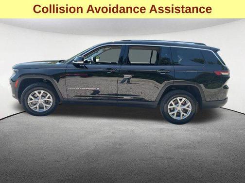 Diamond Black Crystal Pearlcoat 2023 Jeep Grand Cherokee L Limited