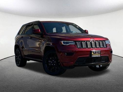 2022 Jeep Grand Cherokee Laredo