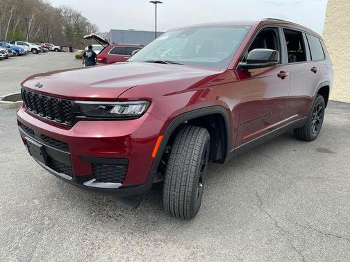 2025 Jeep Grand Cherokee L Altitude