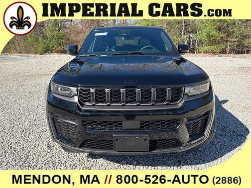 2026 Jeep Grand Cherokee Altitude