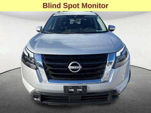 2024 Nissan Pathfinder SV 4WD