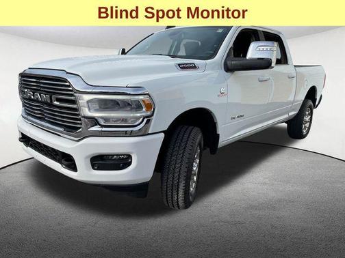 2024 RAM 2500 Laramie Crew Cab 4x4 6'4' Box