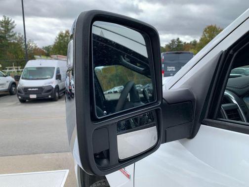 2025 RAM 2500 Laramie Crew Cab 4x4 6'4' Box