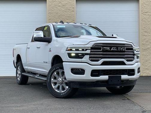 2025 RAM 2500 Laramie Crew Cab 4x4 6'4' Box