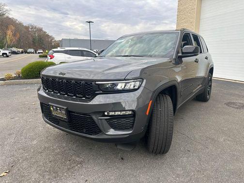 2025 Jeep Grand Cherokee Limited X