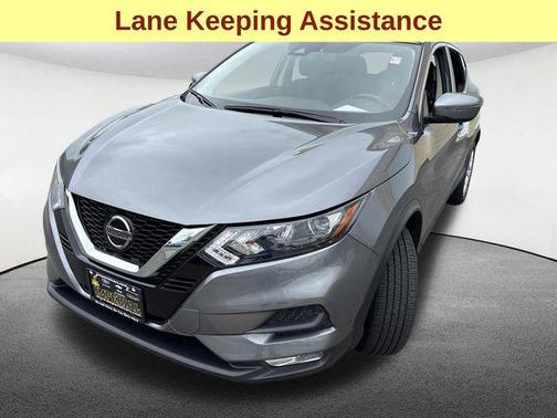 2022 Nissan Rogue Sport SV