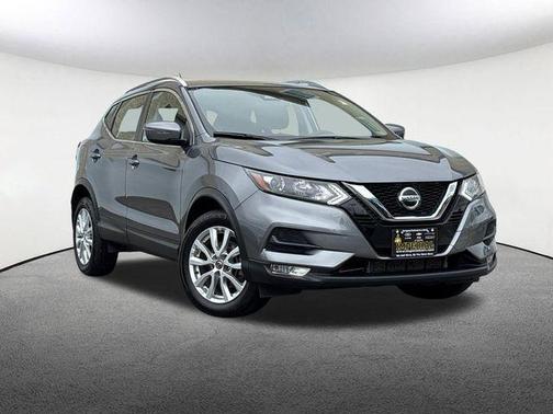 2022 Nissan Rogue Sport SV