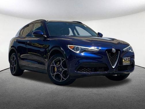 2018 Alfa Romeo Stelvio Sport