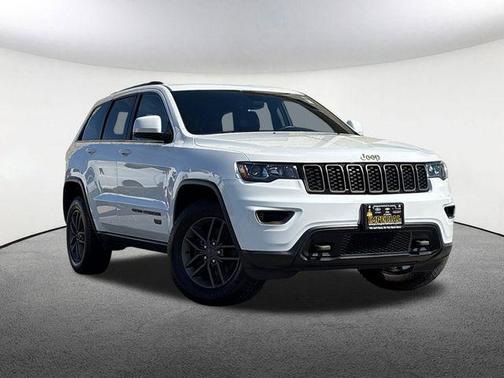 2017 Jeep Grand Cherokee 75th Anniversary Edition 4x4