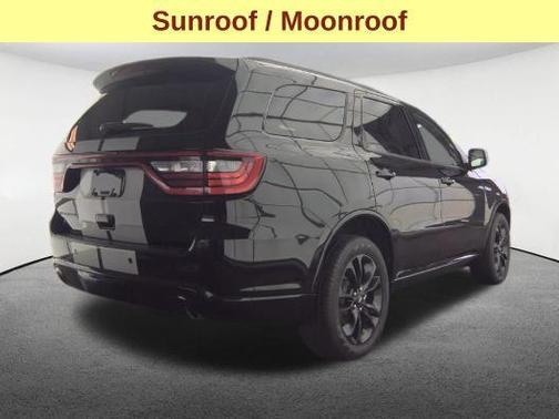 DB Black Clearcoat 2025 Dodge Durango GT Plus