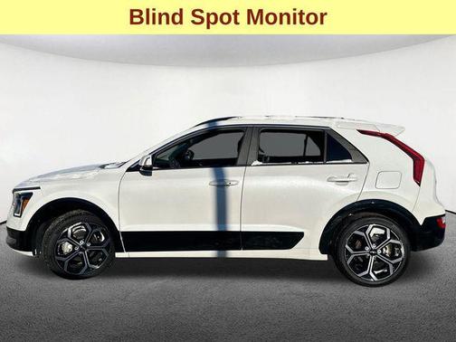 2024 Kia Niro Touring