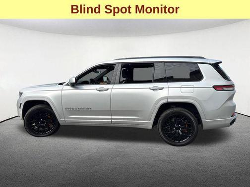 2023 Jeep Grand Cherokee L Summit Reserve
