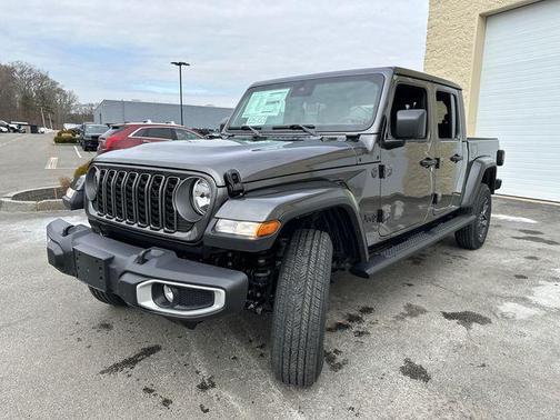 2025 Jeep Gladiator Sport S