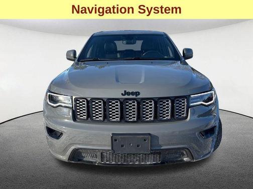 2022 Jeep Grand Cherokee Laredo