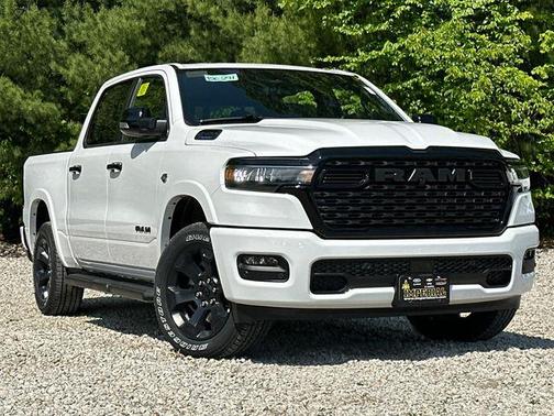 Bright White Clearcoat 2026 RAM 1500 Big Horn/Lone Star