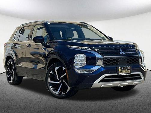 Cosmic Blue Metallic 2022 Mitsubishi Outlander SEL 2.5 S-AWC