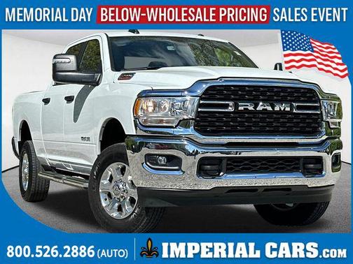 Bright White Clearcoat 2024 RAM 2500 Big Horn Crew Cab 4x4 6'4' Box