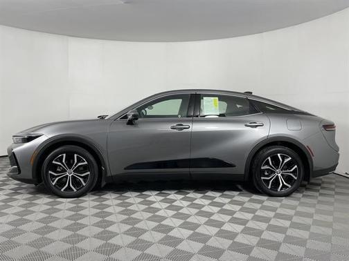 2025 Toyota Crown XLE