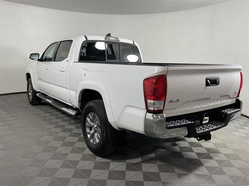 2016 Toyota Tacoma SR5