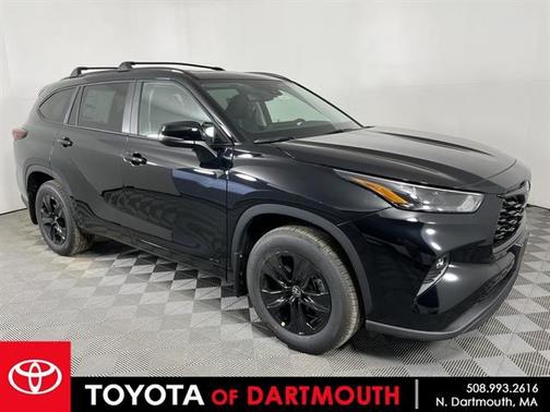 2025 Toyota Highlander Hybrid XLE