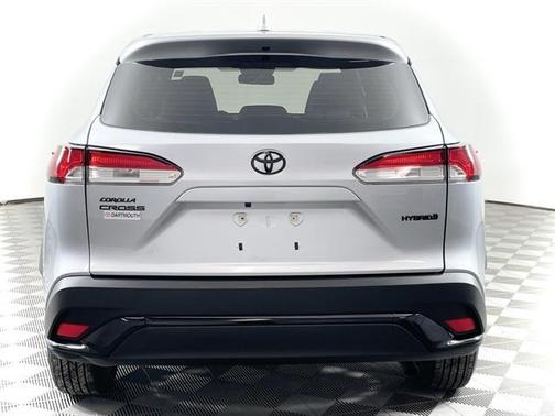 2024 Toyota Corolla Hybrid SE