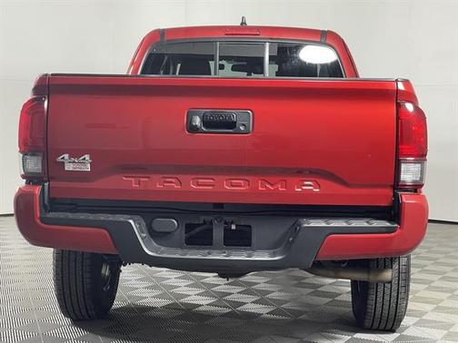 2022 Toyota Tacoma SR