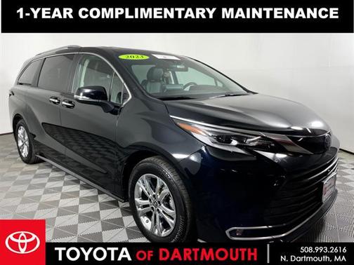 2023 Toyota Sienna Platinum