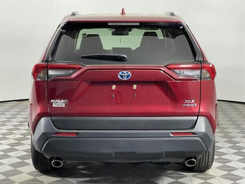 2023 Toyota RAV4 Hybrid XLE