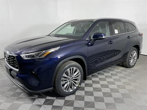 2025 Toyota Highlander Platinum