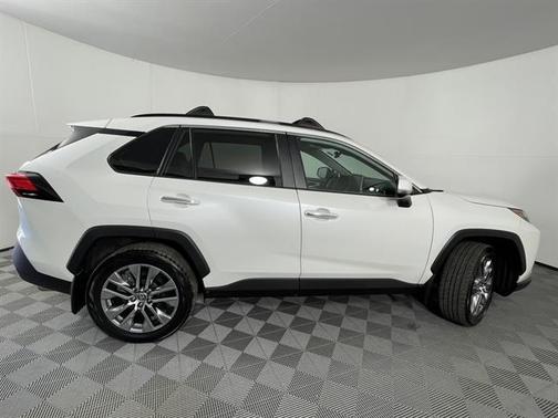 2022 Toyota RAV4 Limited