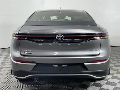 2024 Toyota Crown Limited