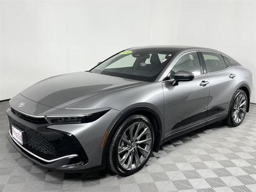 2024 Toyota Crown Limited