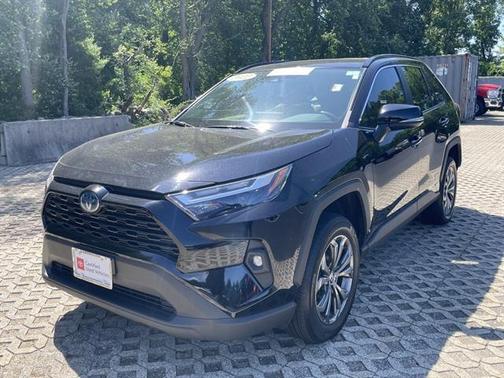 2022 Toyota RAV4 Hybrid XLE Premium