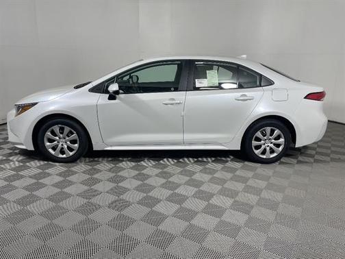 Wind Chill Pearl 2026 Toyota Corolla LE