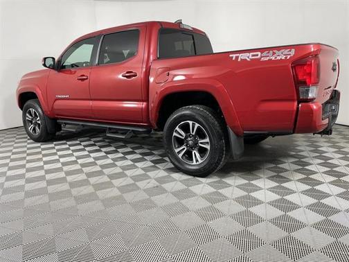 2017 Toyota Tacoma TRD Sport