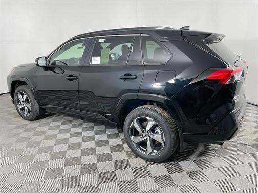 2025 Toyota RAV4 Hybrid SE