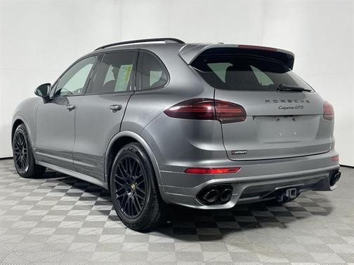 Meteor Grey Metallic 2017 Porsche Cayenne GTS