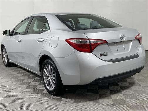 2015 Toyota Corolla LE Plus